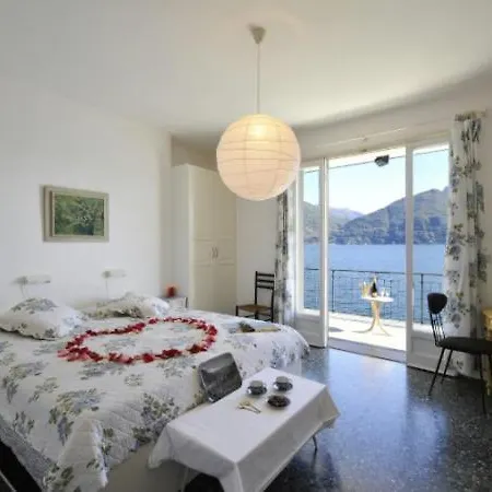 San Siro Sleeps 8 *