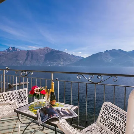 Villa San Siro Sleeps 8 *